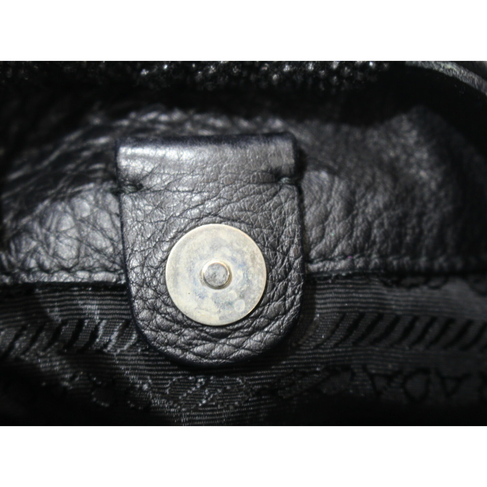 Prada Vitello Daino Leather Shoulder Bag black - Picture 6 of 7